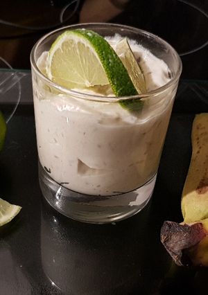 Une photo de 40• 🍋 Mousse express Banane/Citron vert 🍌 au Fromage blanc
