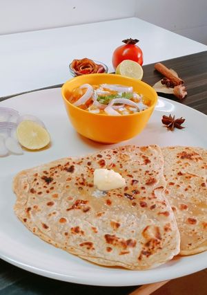 પંજાબી છોલે (Punjabi Chhole Recipe In Gujarati) રેસીપી મુખ્ય ફોટો