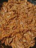 Carne de cerdo desmenuzada para bocadillos