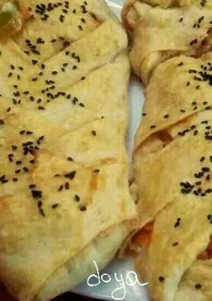 A picture of Turkish Flatbread.