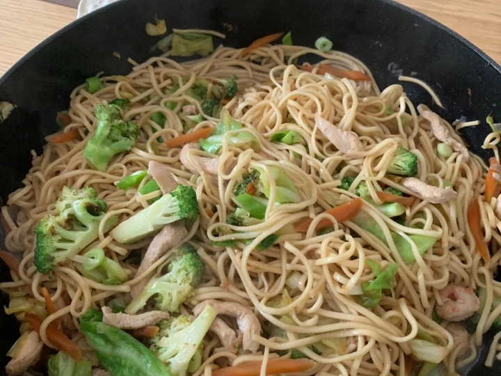 Easy Steps to Make Recipes Stir fry egg noodles the Perfect So Delicious.