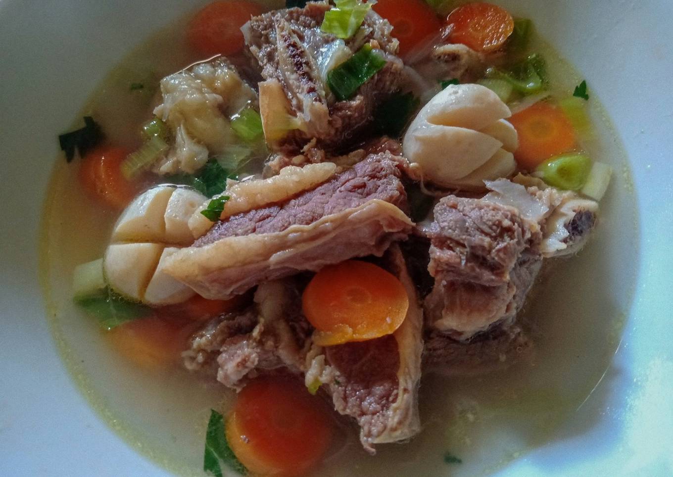 Sop iga praktis dan enak