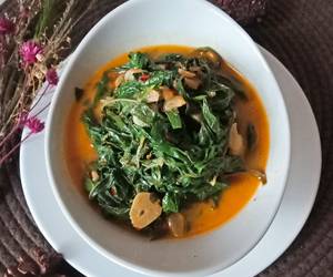 Resep Terbaru Gulai daun singkong Enak Sederhana Resep Terbaru Gulai daun singkong Enak Sederhana