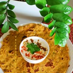 A picture of Thalipeeth from Leftover Pithala or besan curry.