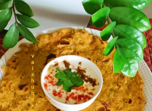 A picture of Thalipeeth from Leftover Pithala or besan curry.
