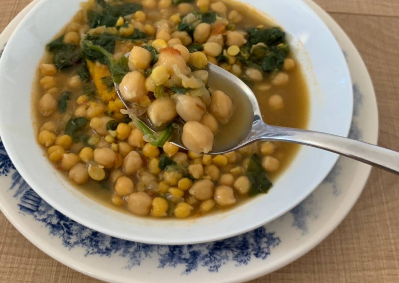 Potaje de garbanzos a fuego lento, como lo hacía mi abuela