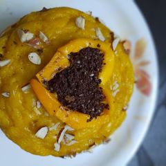 A picture of Mango cake.