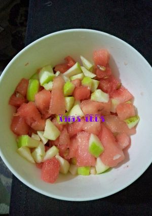 A picture of Healthy Fruits.