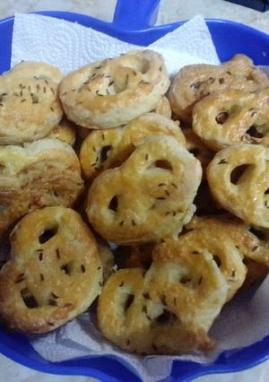 Sajtos perec recept fotója
