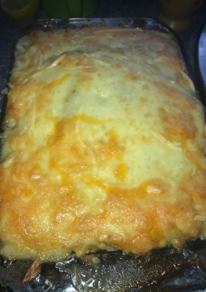 Una foto de Pastel de verdura con bechamel de coliflor