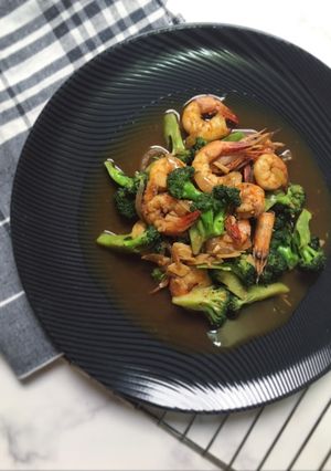 Foto resep Udang brokoli saus mentega