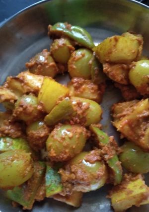દ્રાક્ષ મરચાં ને કાકડી નો સંભારો (Grapes Marcha Cucumber Sambhara Recipe In Gujarati) રેસીપી મુખ્ય ફોટો
