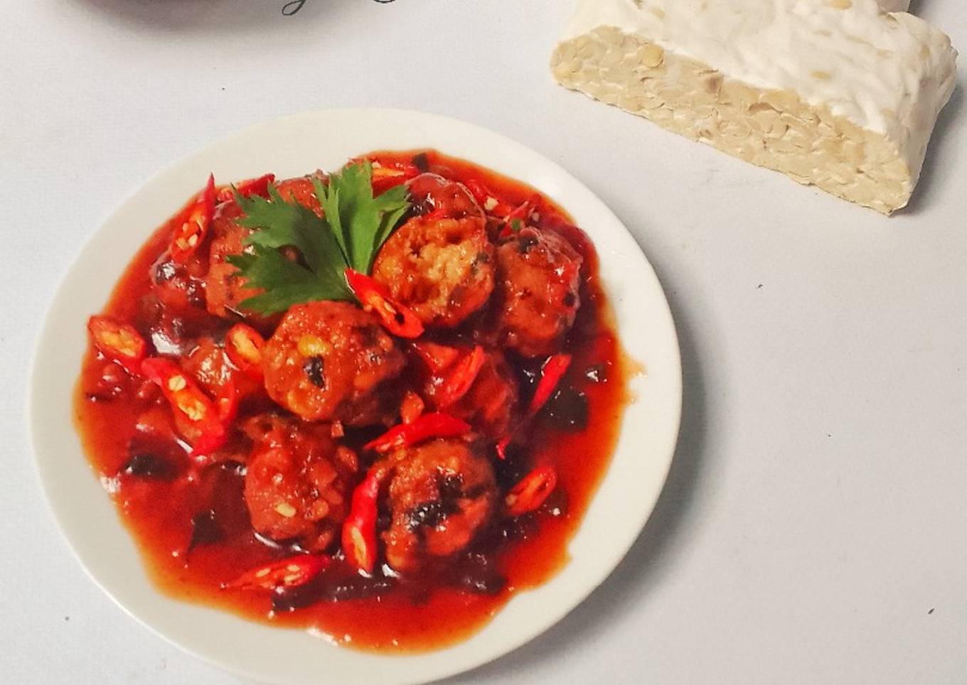 Bola - Bola Tempe Saos Tiram