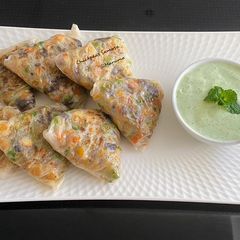 A picture of Chickpeas Samosa.
