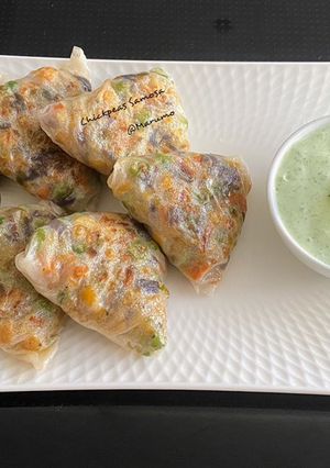 A picture of Chickpeas Samosa.