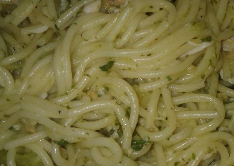 Simple Way to Make Any-night-of-the-week Variable Parmesan Garlic Spaghetti