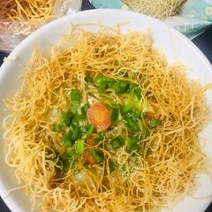 A picture of Yin Yang Soup Noodles.