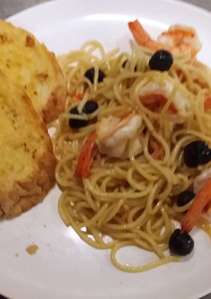 รูปของ สปาเก็ตตี้กุ้งมะกอกดำ