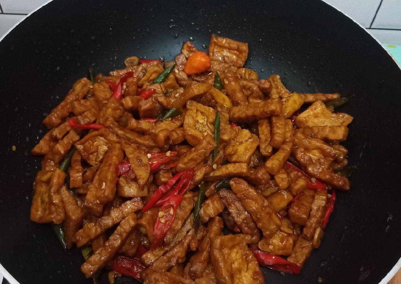 Orek Tempe dan Tahu Pedas Manis
