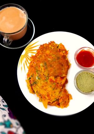 A picture of Vegetable Besan chilla.