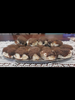 Una foto de Tortitas negras !!! Esponjosas húmedas! Irresistibles!😋😋😋😋😋