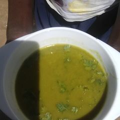 A picture of Peas soup.
