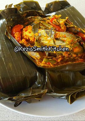 A picture of Steam Fish in Banana Leaves.