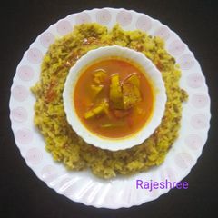 Moong Dal Khichdi With Guava Sabji A picture of Moong Dal Khichdi With Guava Sabji.