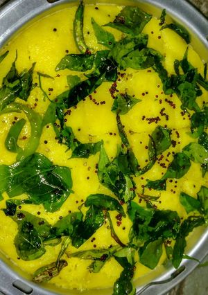 A picture of Rava Dhokla.