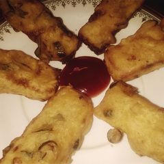 A picture of Bread Fingers.
