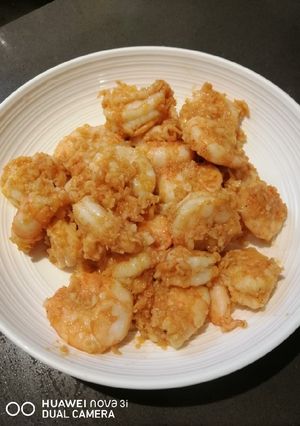 A picture of Garlicky and Gingery Shrimps😊.
