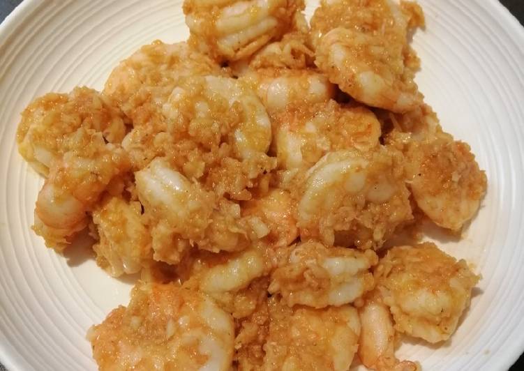 Recipe of Any Night Of The Week Garlicky and Gingery Shrimps😊
