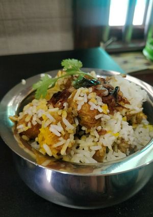 A picture of Soya chucks biryani.