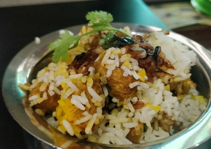 How to Make Speedy Soya chucks biryani