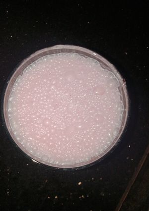 A picture of Strawberry shake.