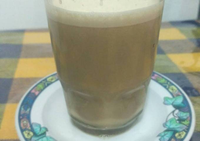 Teh talua (telur)