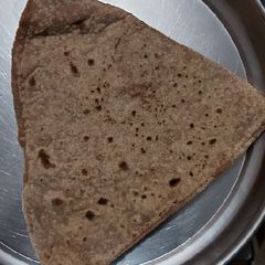 A picture of Paratha.