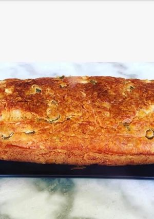 Une photo de Cake au poulet et aux olives