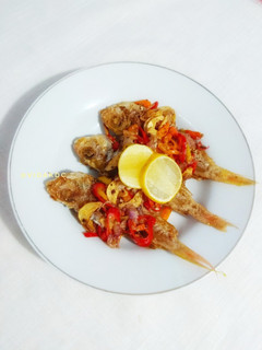 Foto resep Ikan goreng sambal Embe