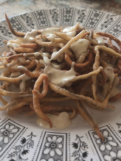 Una foto de Gulas fritas
