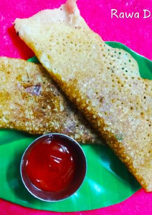 इंस्टेंट रवा डोसा (Instant rava dosa recipe in hindi) रेसिपी मुख्य फोटो
