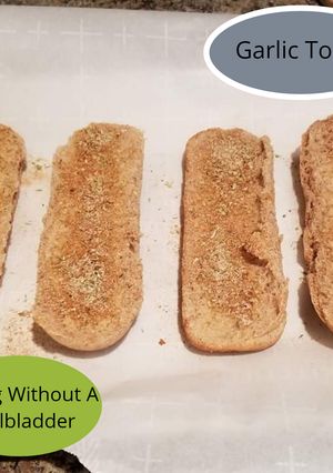 A picture of Garlic Toast.