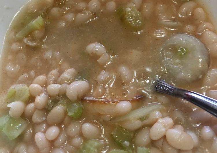 Recipe of Quick Bean soup
