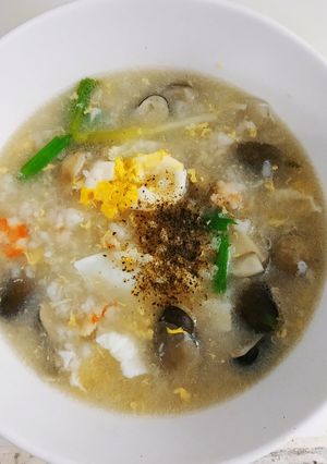 Hình của món Cháo Tôm Nấm Rơm với Trứng Gà Ta.