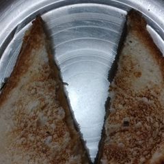 Aloo toast A picture of Aloo toast.