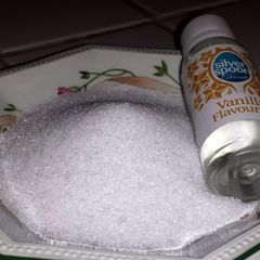 A picture of D.I.Y Infused Sugars.