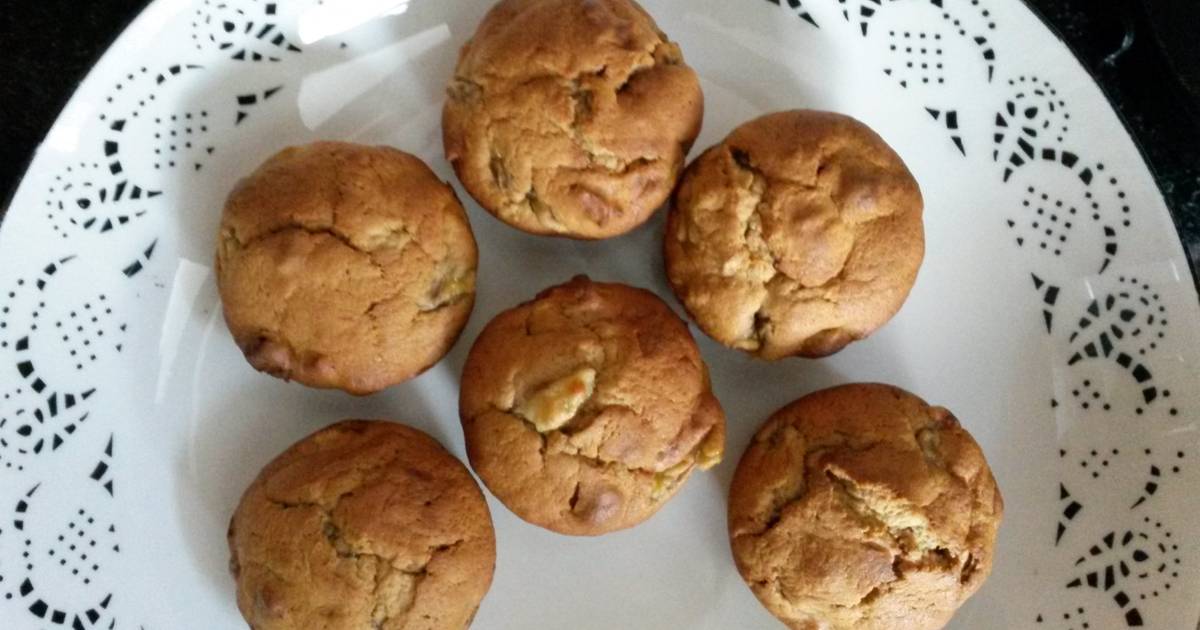 Banana Hazelnut Muffins Recipe by EvelienCC Cookpad