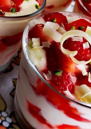 Foto di Crema mascarpone e Philadelphia con fragole