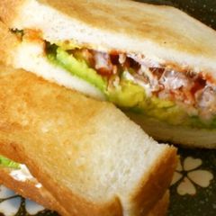 A picture of Kua'aina-Style Avocado & Tuna Toasted Sandwiches.