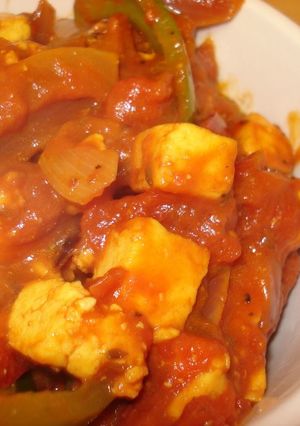 A picture of Tomato and Paneer Sabji (Indian Stir Fried Vegetables and Cheese).